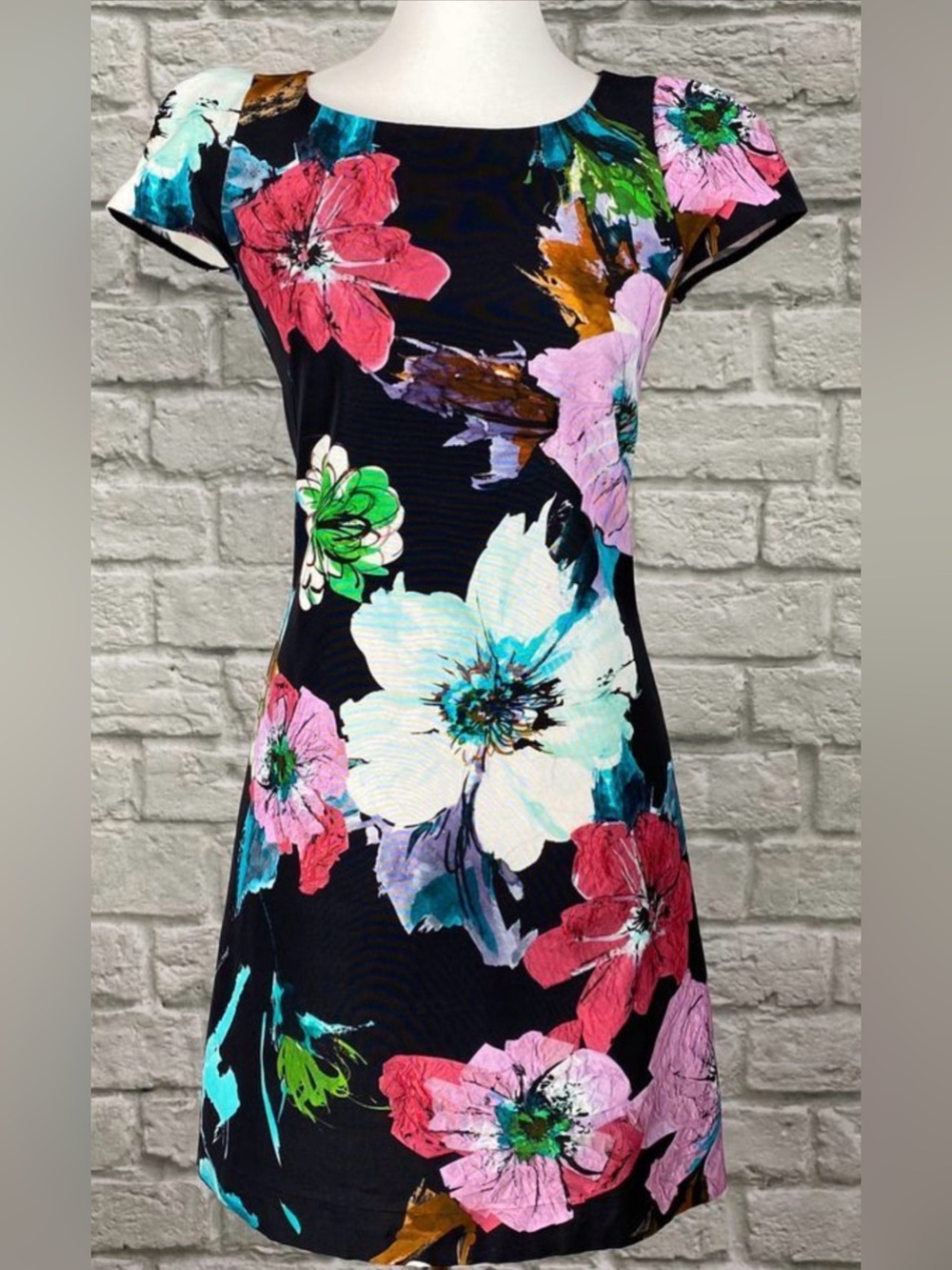 Milly $395 NWT “Chloe” dress. Beautiful made in USA